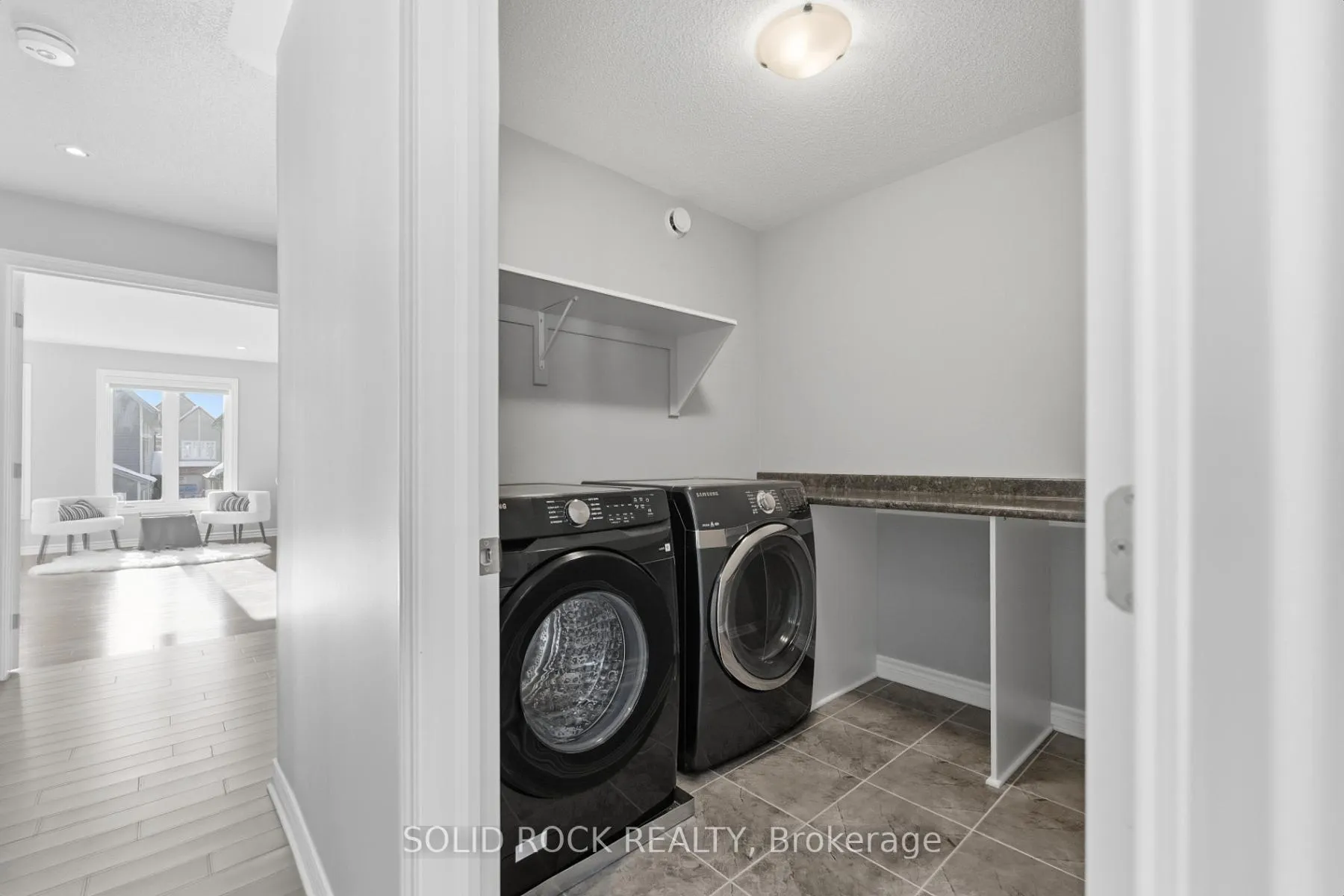Photo 34 of 520 Elm Park Avenue, Ottawa, Barrhaven - Longfields — HOMEH