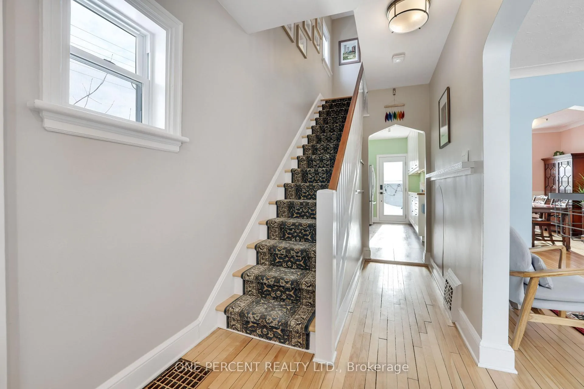 Photo 4 of 960 Gladstone Avenue, Ottawa, Hintonburg — HOMEH