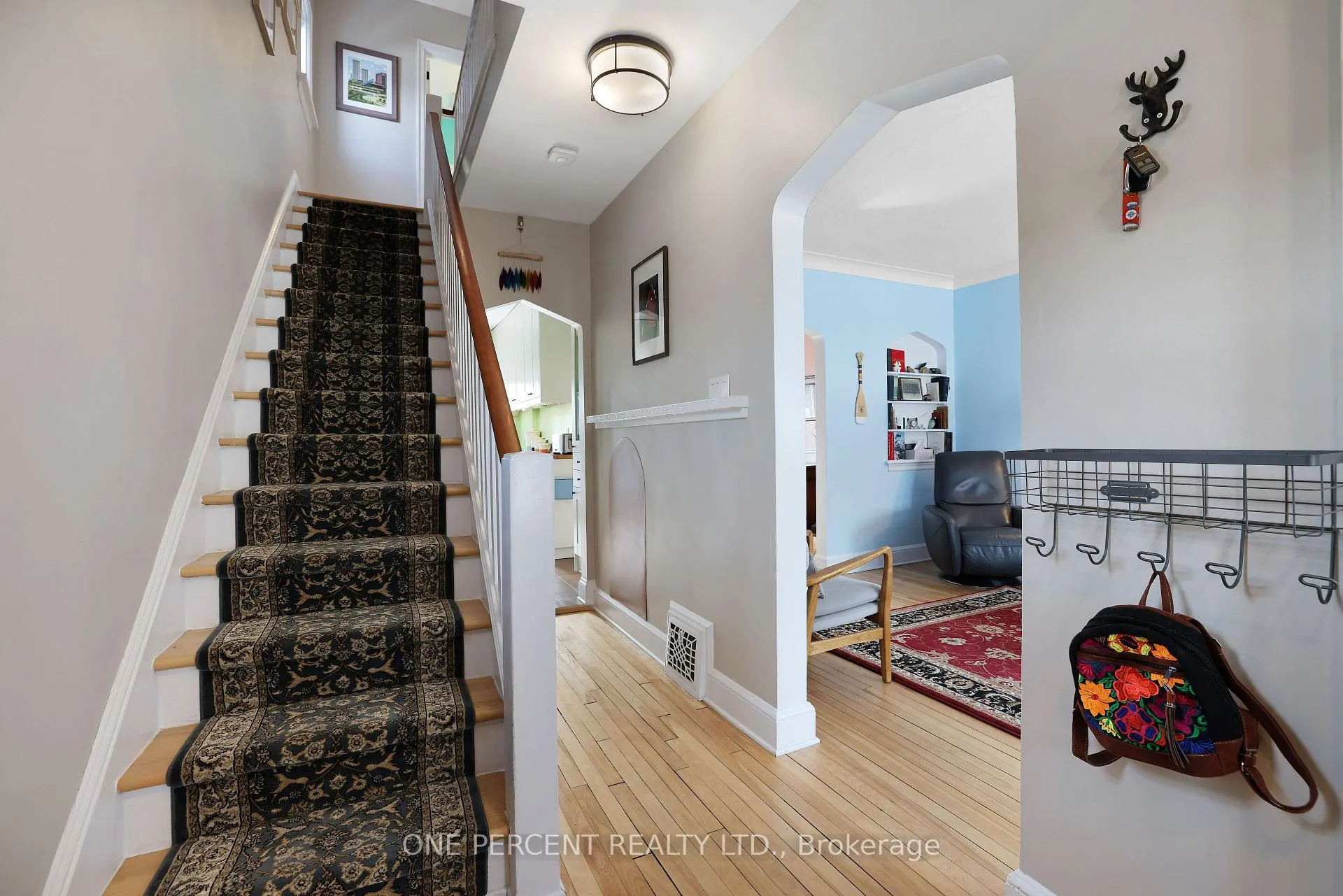 Photo 5 of 960 Gladstone Avenue, Ottawa, Hintonburg — HOMEH