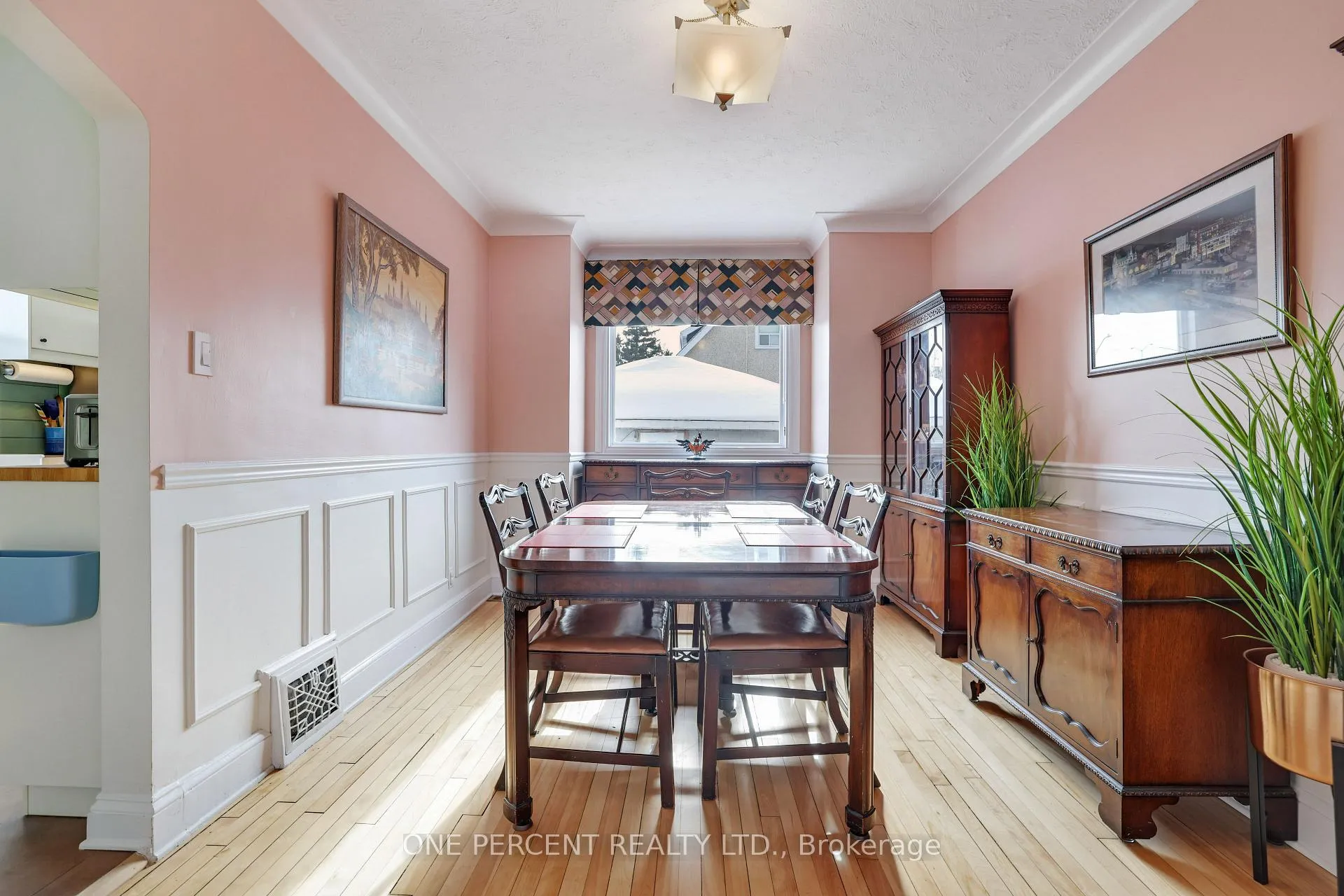 Photo 12 of 960 Gladstone Avenue, Ottawa, Hintonburg — HOMEH