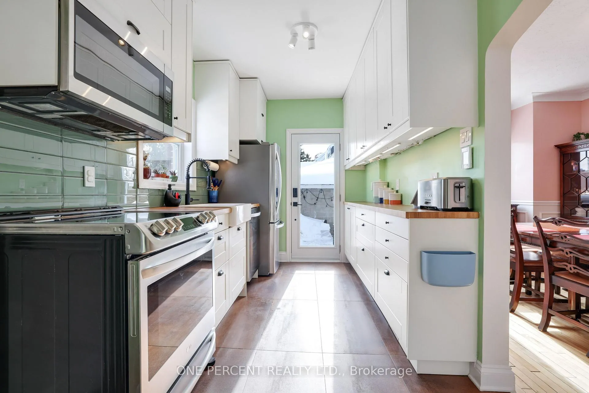 Photo 16 of 960 Gladstone Avenue, Ottawa, Hintonburg — HOMEH