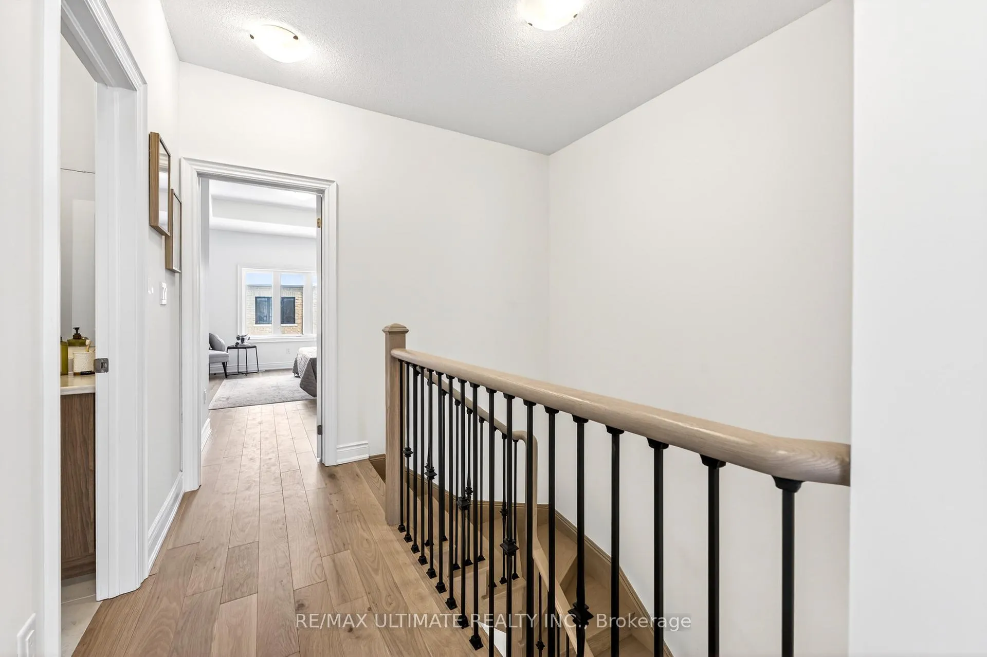 Photo 21 of 16 Singhampton Road, Vaughan, Kleinburg — HOMEH