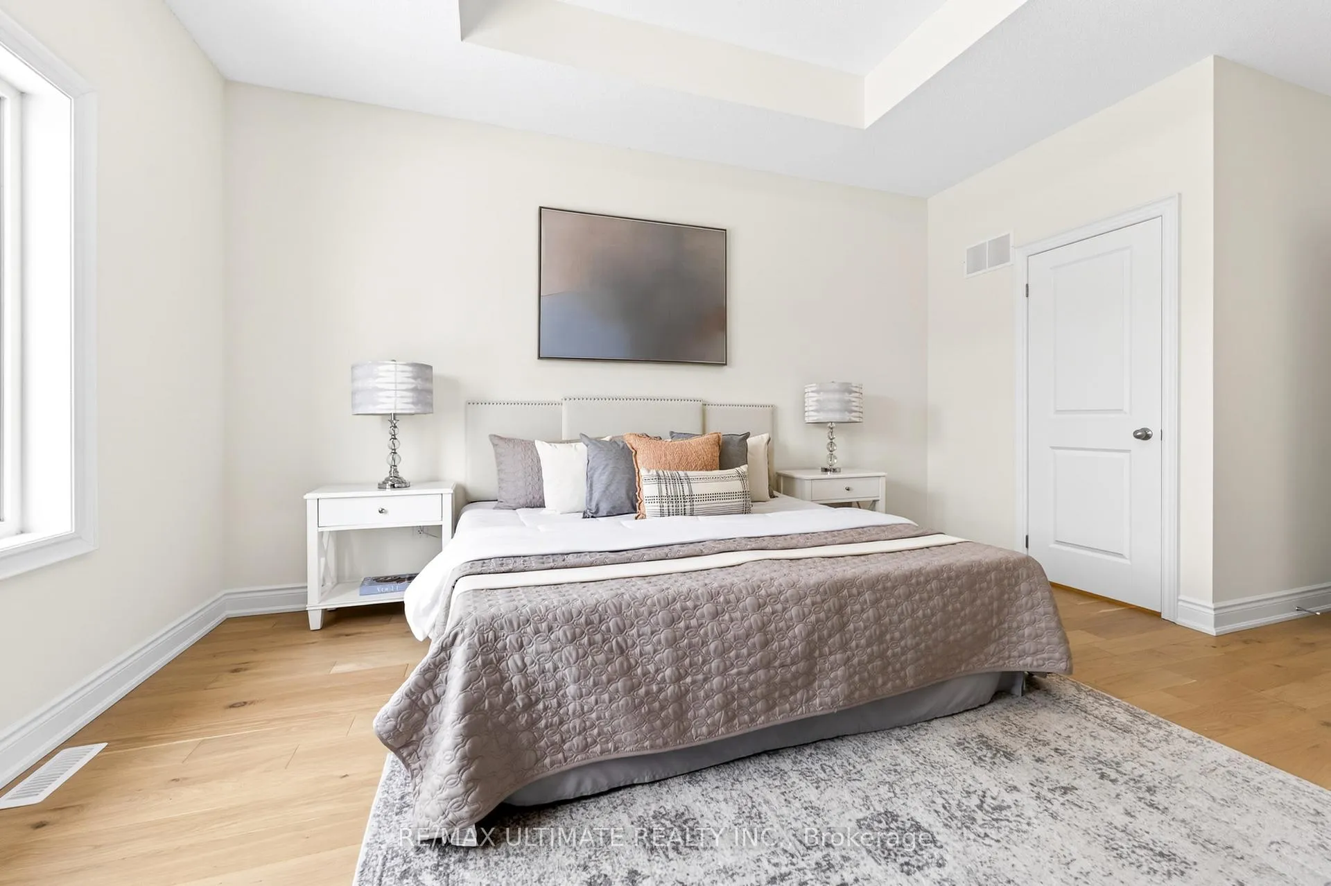 Photo 24 of 16 Singhampton Road, Vaughan, Kleinburg — HOMEH