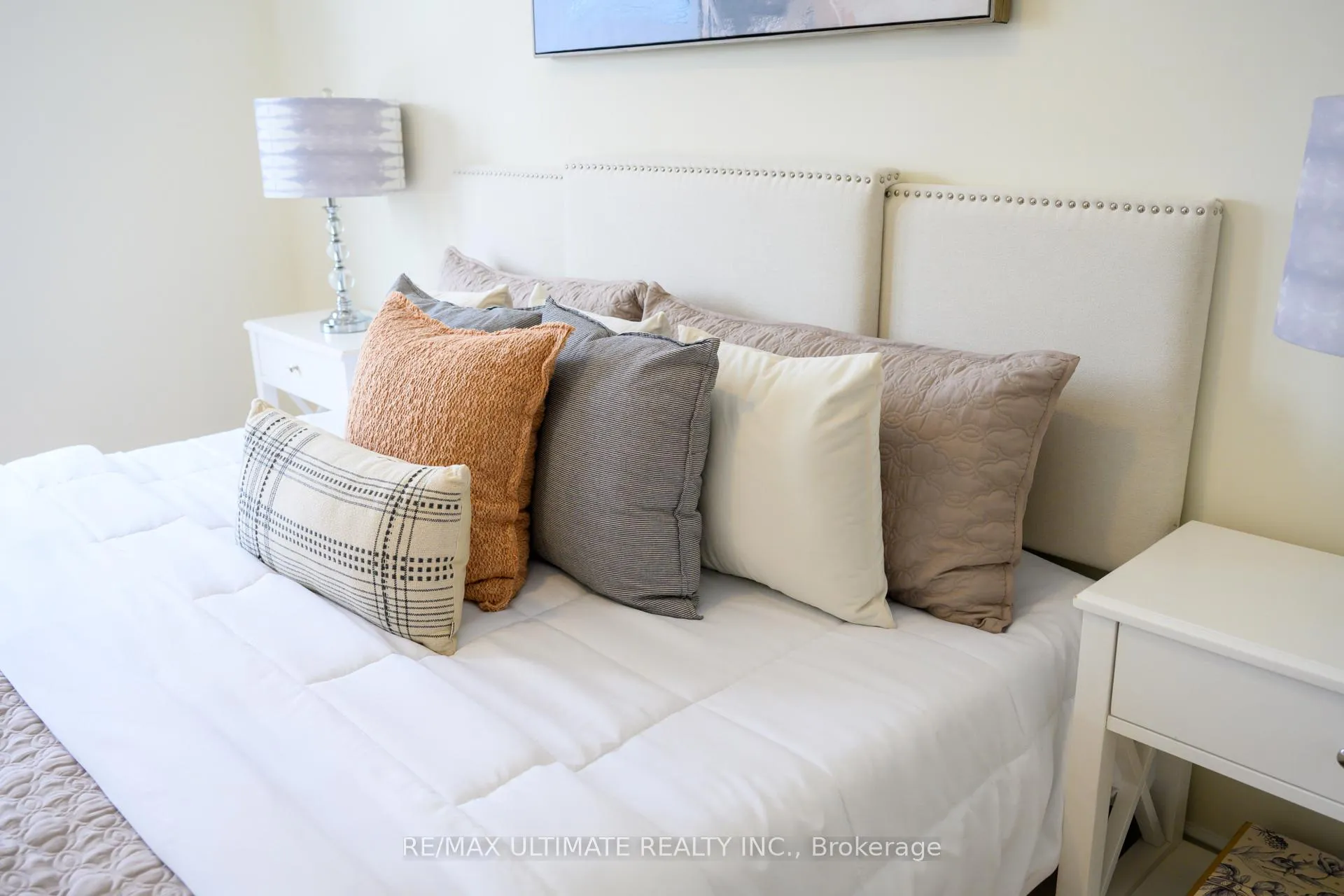 Photo 25 of 16 Singhampton Road, Vaughan, Kleinburg — HOMEH