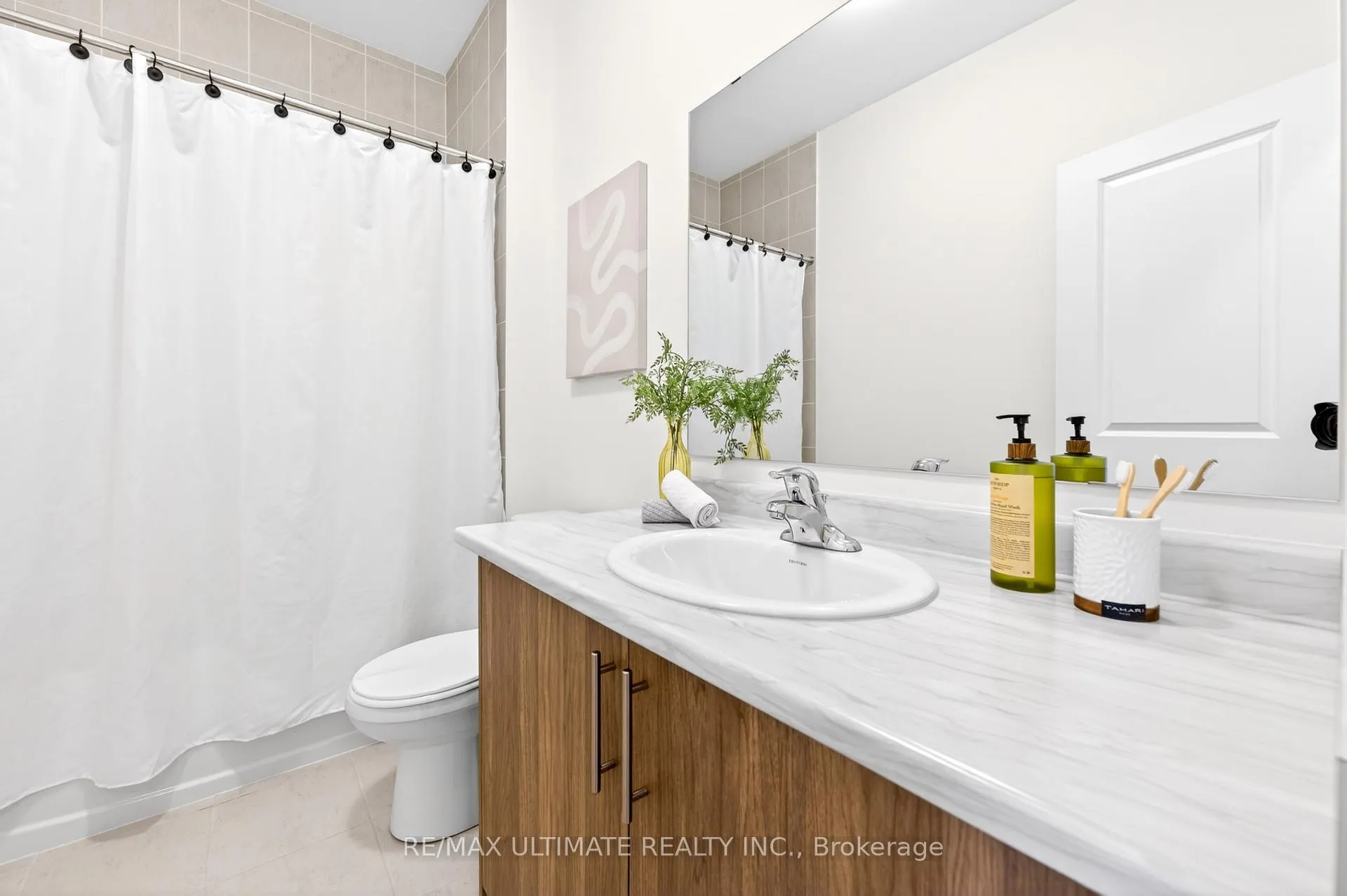 Photo 34 of 16 Singhampton Road, Vaughan, Kleinburg — HOMEH