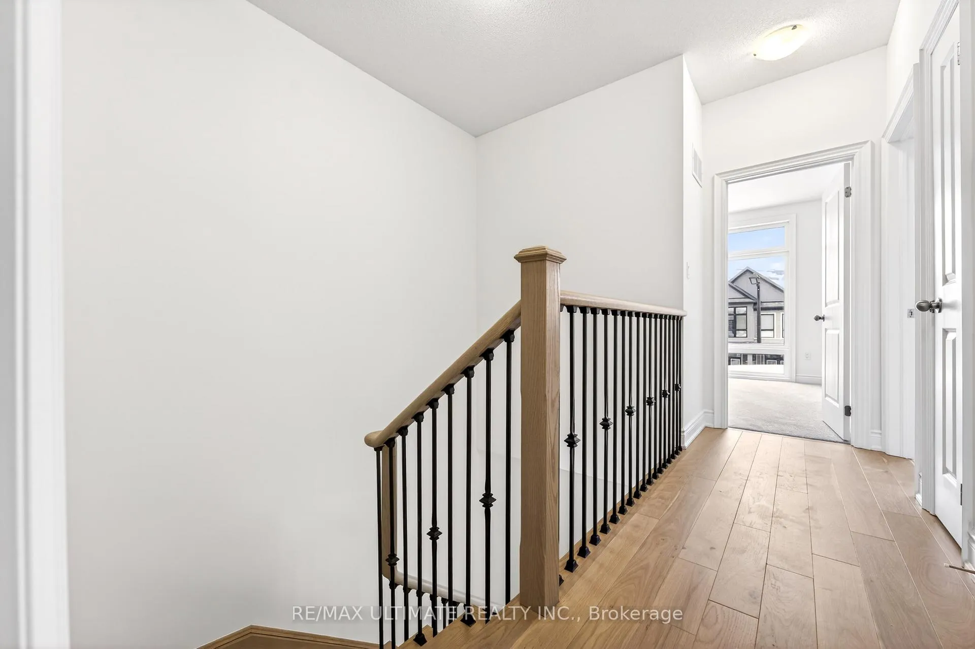 Photo 36 of 16 Singhampton Road, Vaughan, Kleinburg — HOMEH