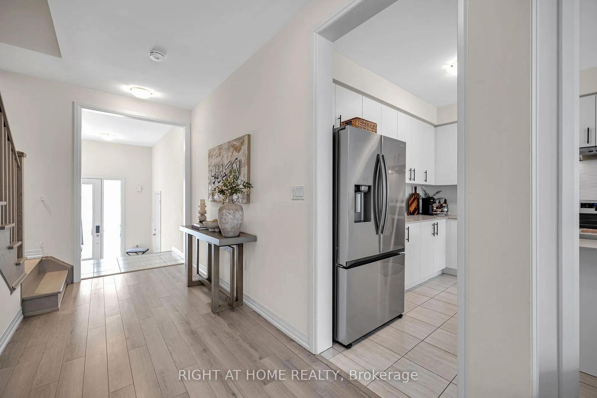 Photo 11 of 132 Ogston Crescent, Whitby, Rural Whitby — HOMEH