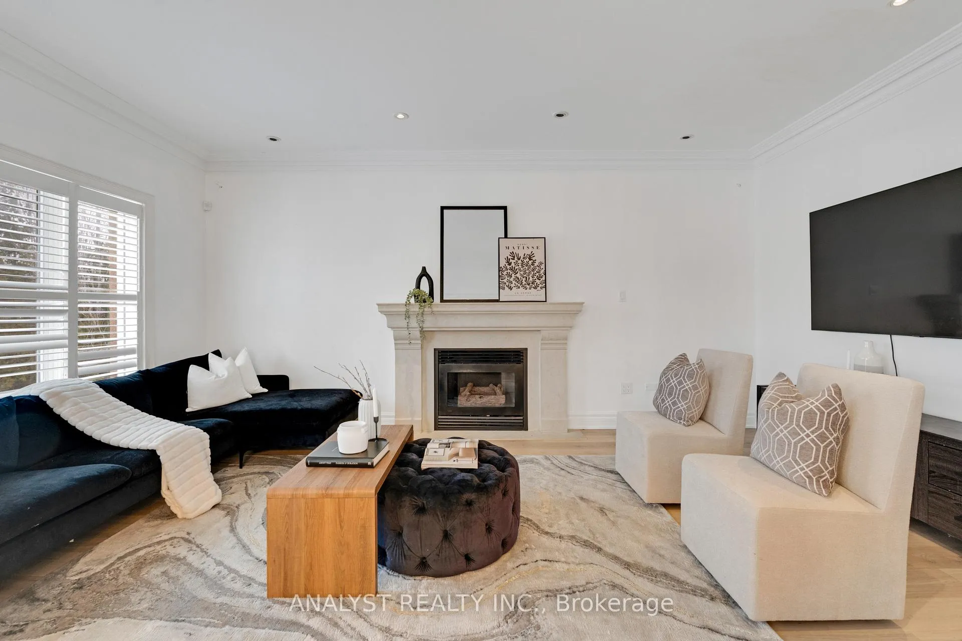 Photo 8 of 43 Carstad Crescent, Vaughan, Islington Woods — HOMEH