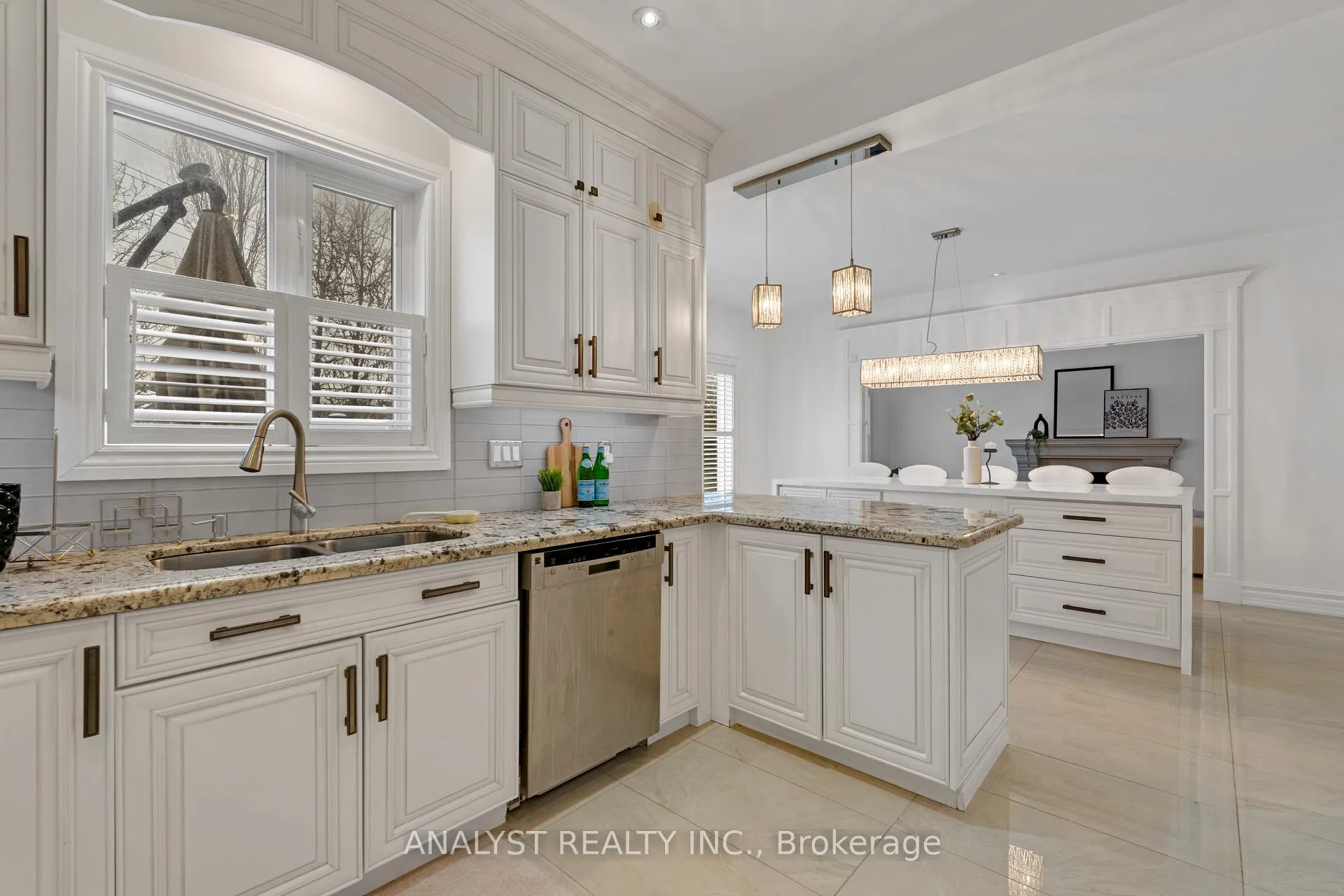 Photo 12 of 43 Carstad Crescent, Vaughan, Islington Woods — HOMEH