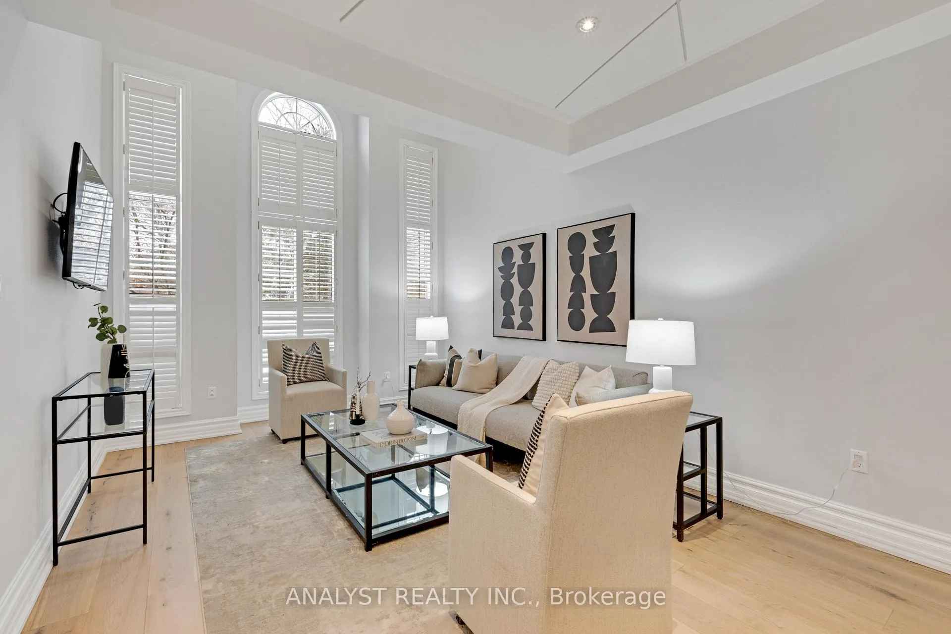 Photo 16 of 43 Carstad Crescent, Vaughan, Islington Woods — HOMEH