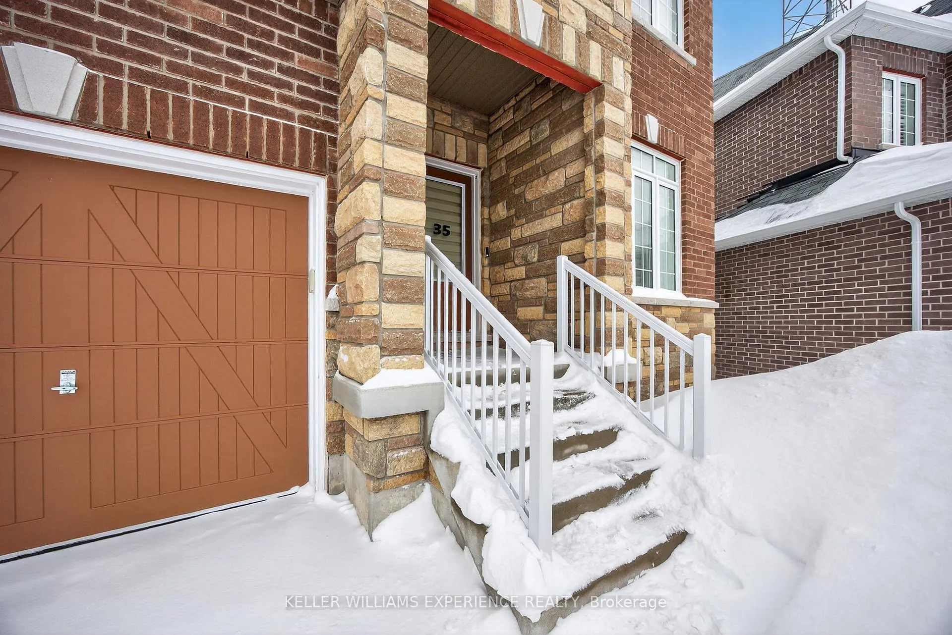 Photo 4 of 35 Muirfield Drive, Barrie, Holly — HOMEH
