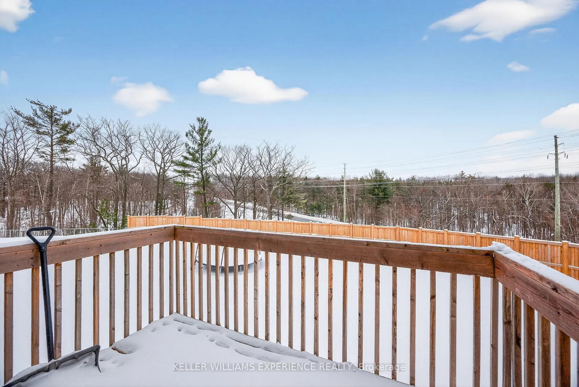 Photo 16 of 35 Muirfield Drive, Barrie, Holly — HOMEH
