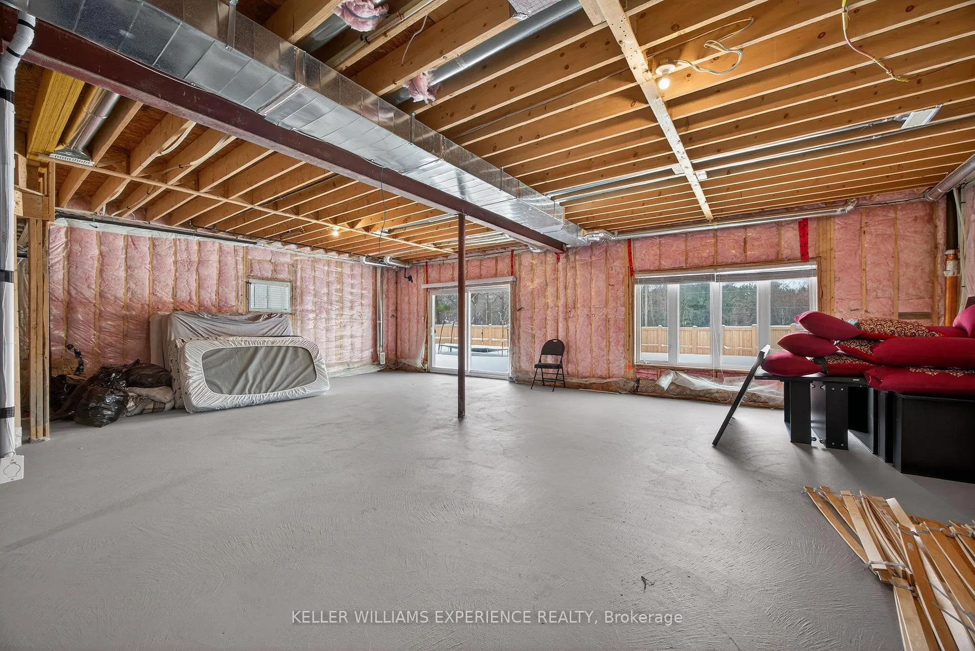 Photo 44 of 35 Muirfield Drive, Barrie, Holly — HOMEH