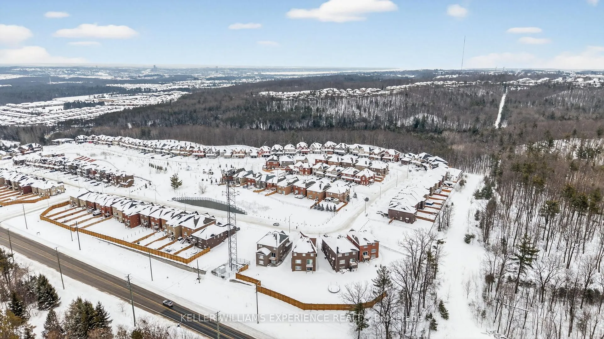 Photo 48 of 35 Muirfield Drive, Barrie, Holly — HOMEH