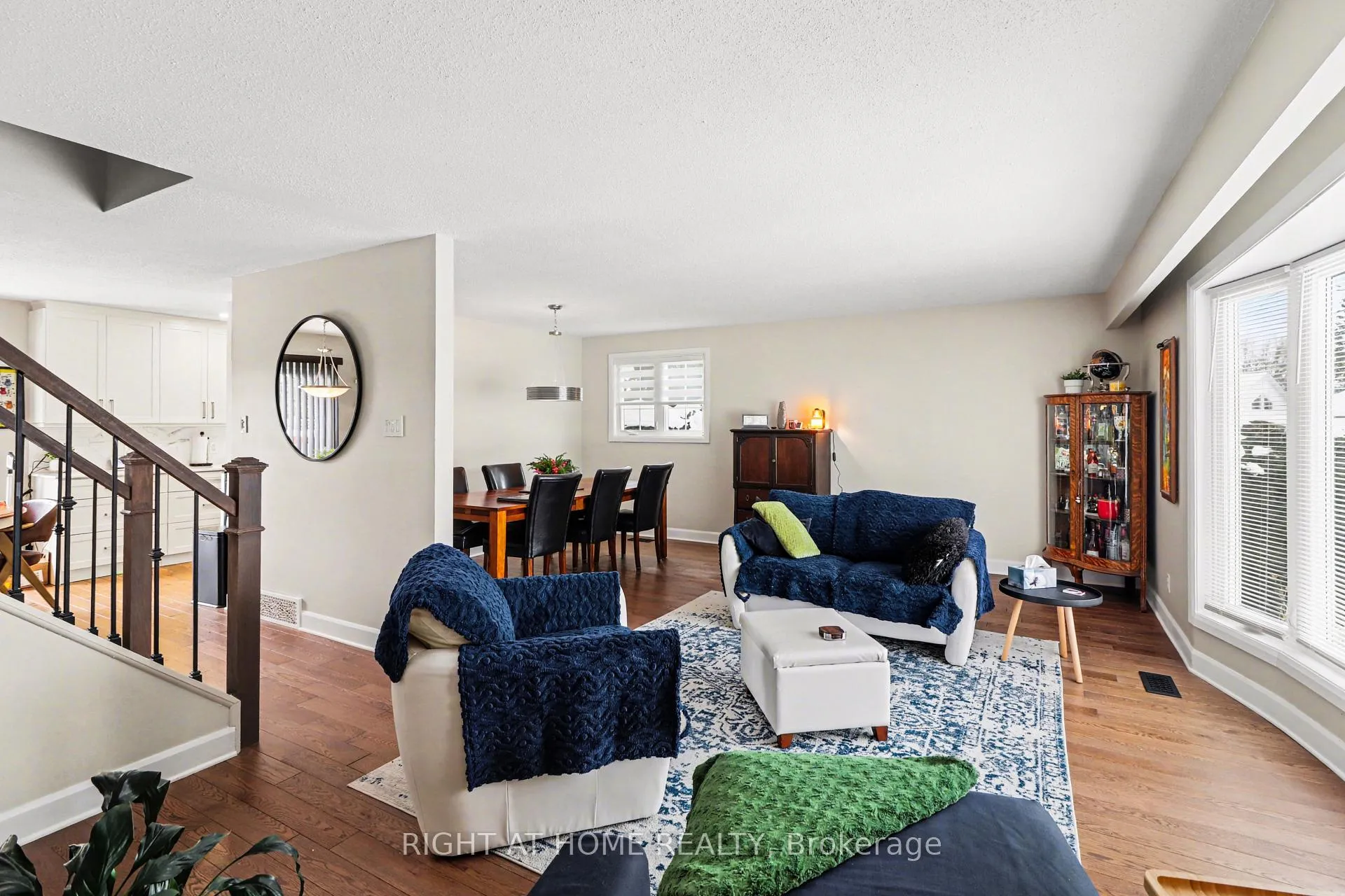 Photo 16 of 51 Westpark Drive, Ottawa, Blackburn Hamlet — HOMEH