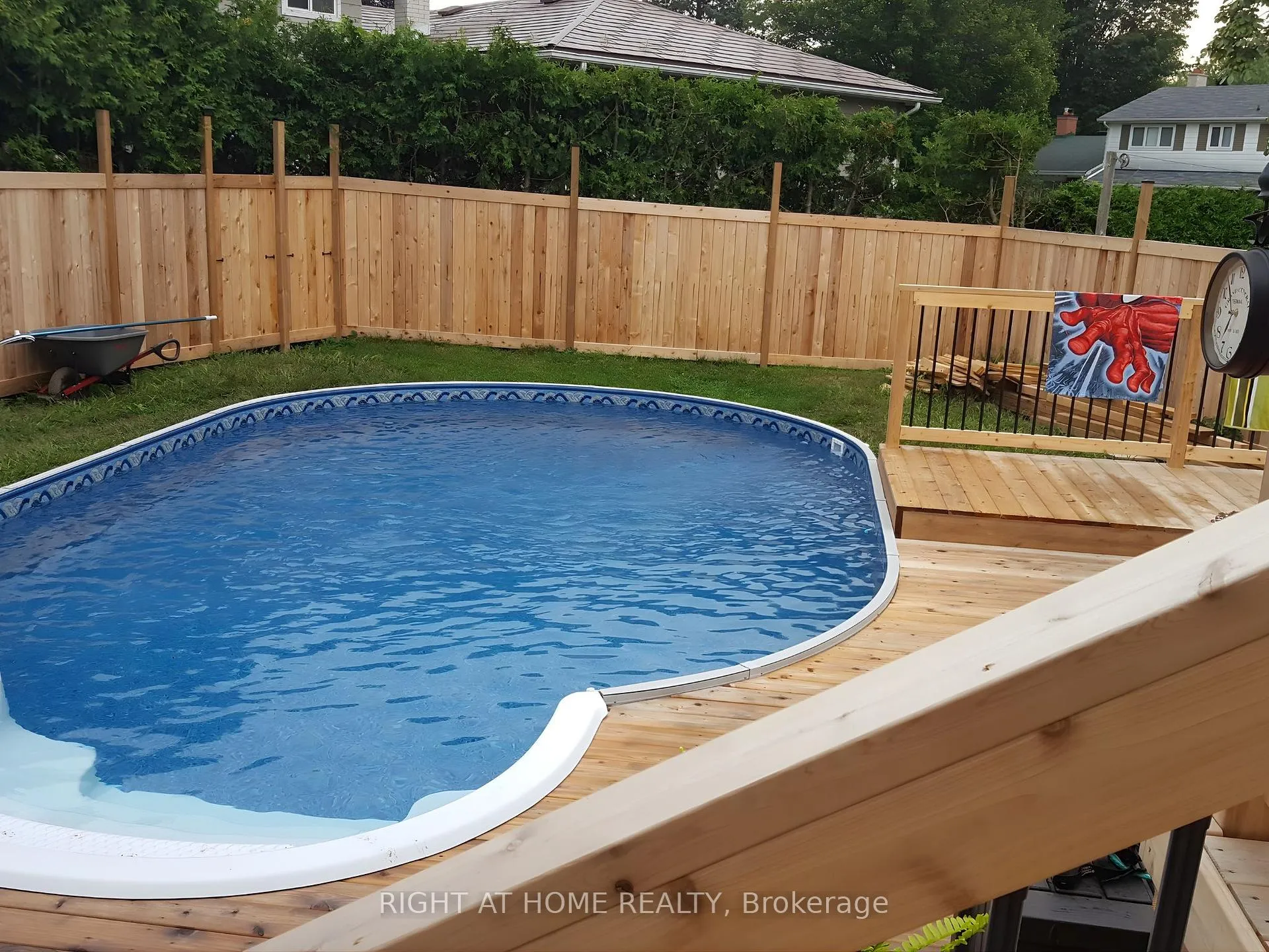 Photo 30 of 51 Westpark Drive, Ottawa, Blackburn Hamlet — HOMEH