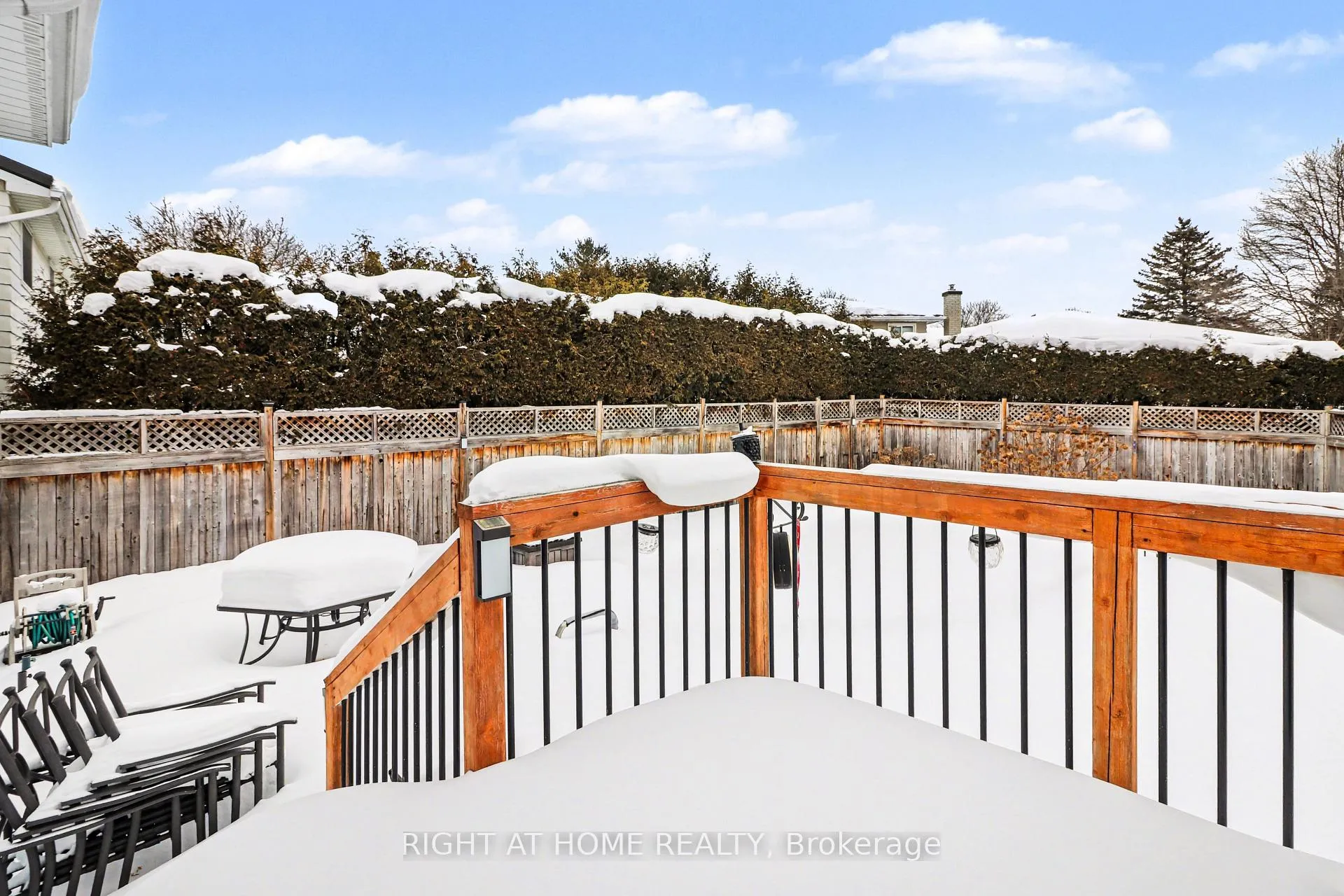 Photo 33 of 51 Westpark Drive, Ottawa, Blackburn Hamlet — HOMEH