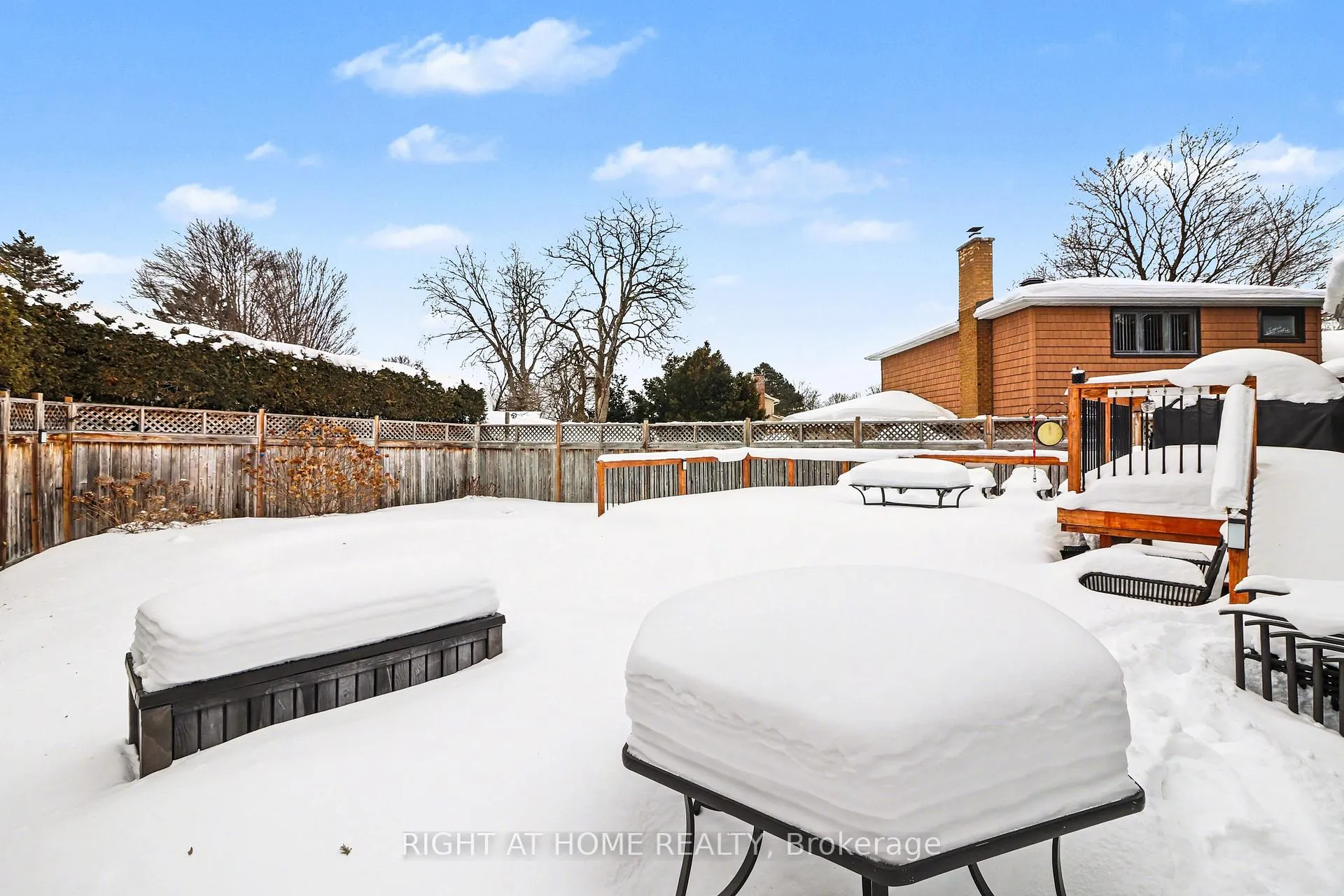 Photo 34 of 51 Westpark Drive, Ottawa, Blackburn Hamlet — HOMEH