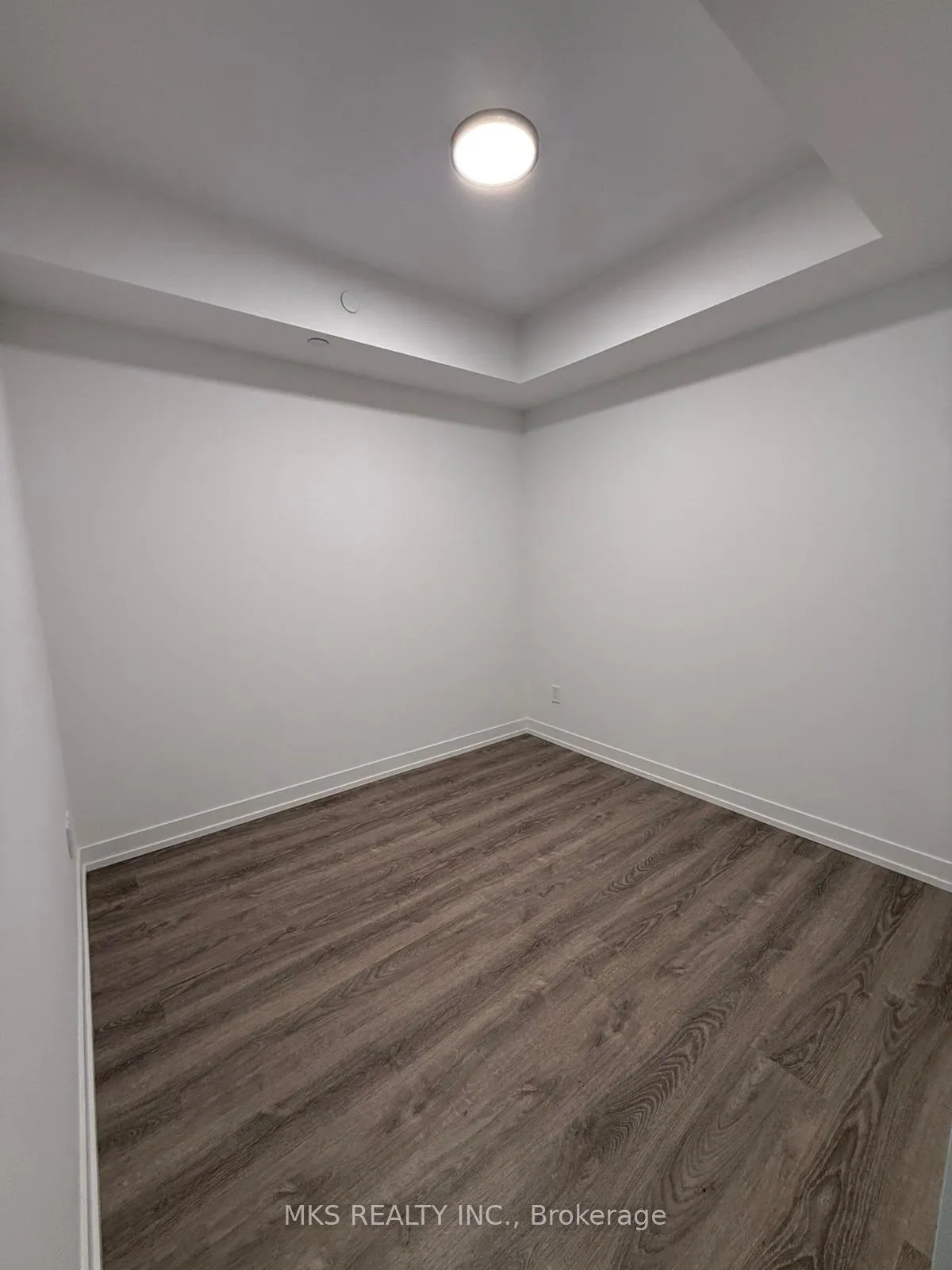 Photo 6 of Unit 1102, 771 Yonge Street, Toronto, The Annex — HOMEH