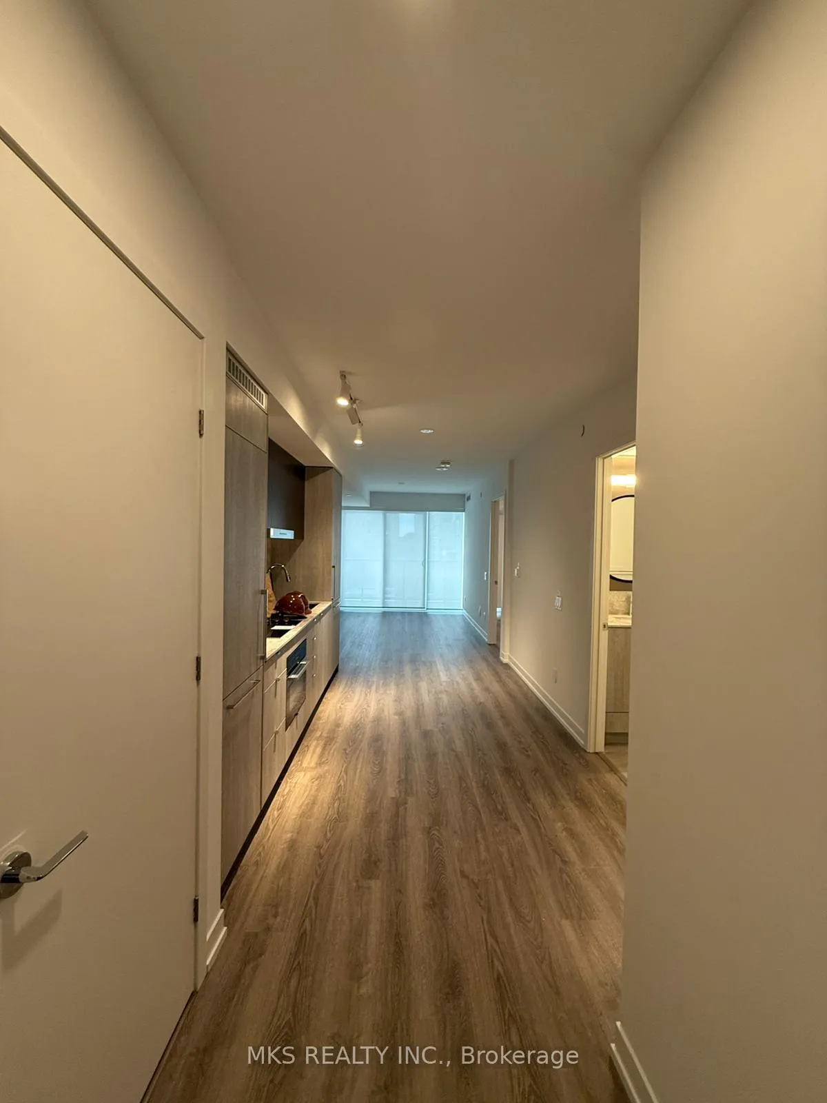 Photo 12 of Unit 1102, 771 Yonge Street, Toronto, The Annex — HOMEH