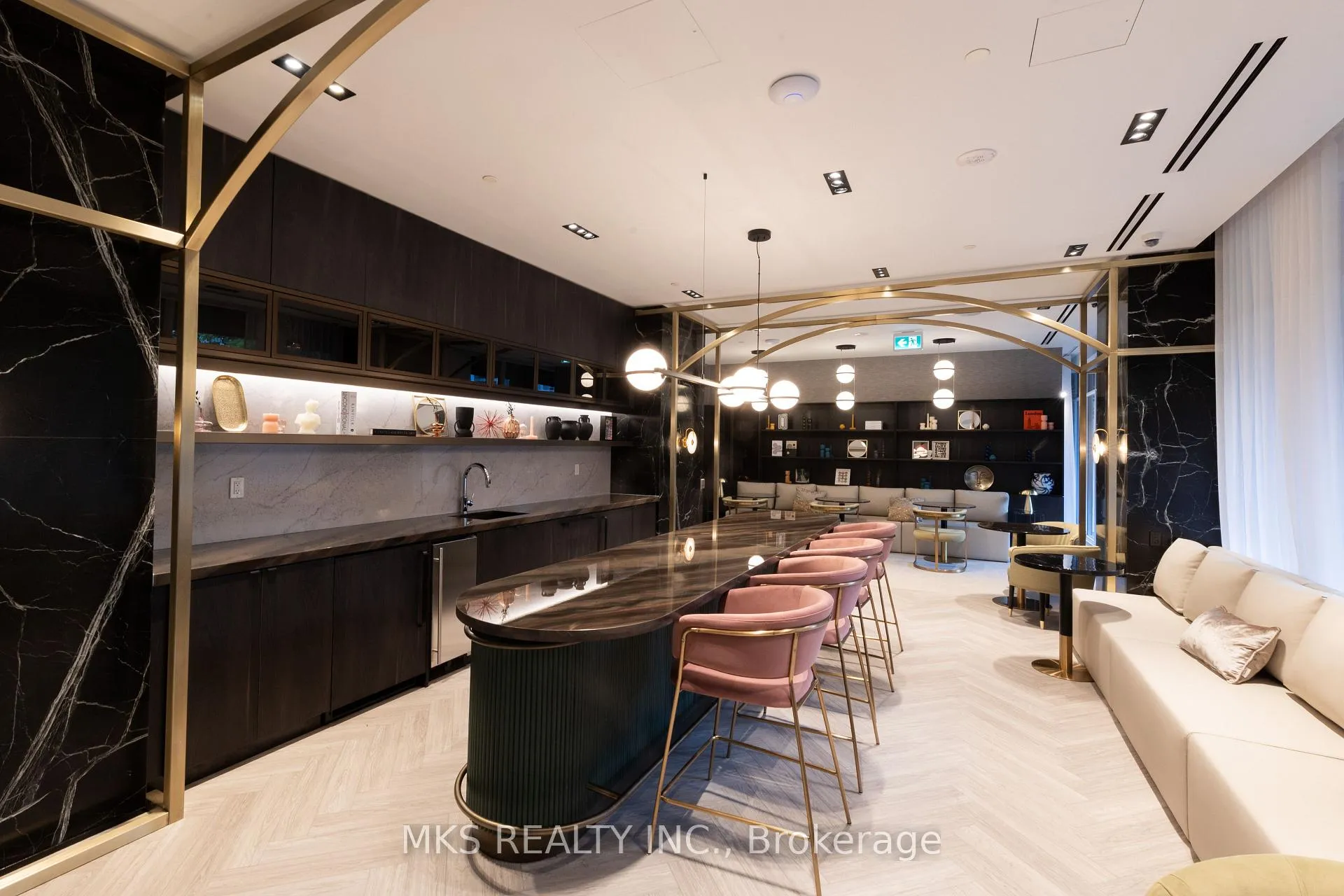 Photo 15 of Unit 1102, 771 Yonge Street, Toronto, The Annex — HOMEH