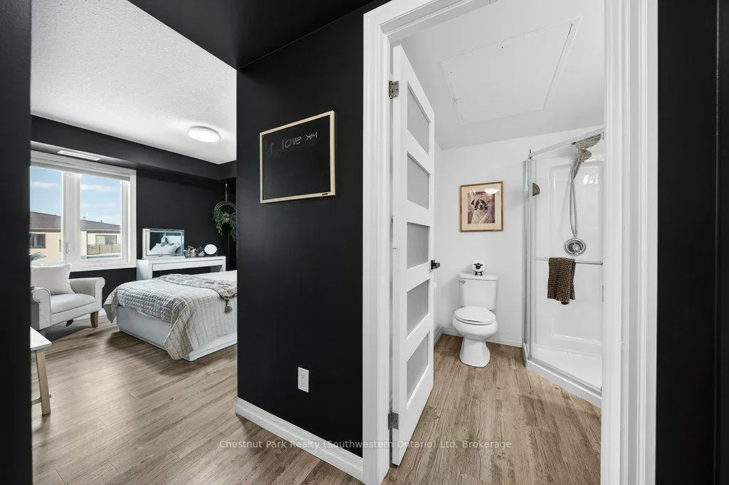 Photo 4 of Unit 401, 108 Summit Ridge Drive, Guelph, Grange Road — HOMEH