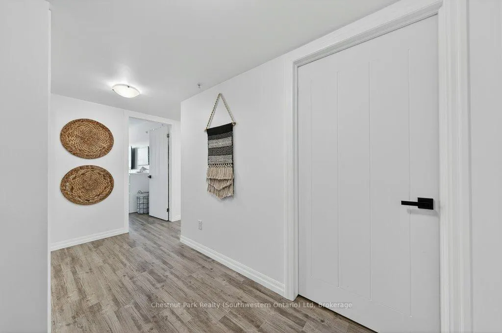 Photo 21 of Unit 401, 108 Summit Ridge Drive, Guelph, Grange Road — HOMEH