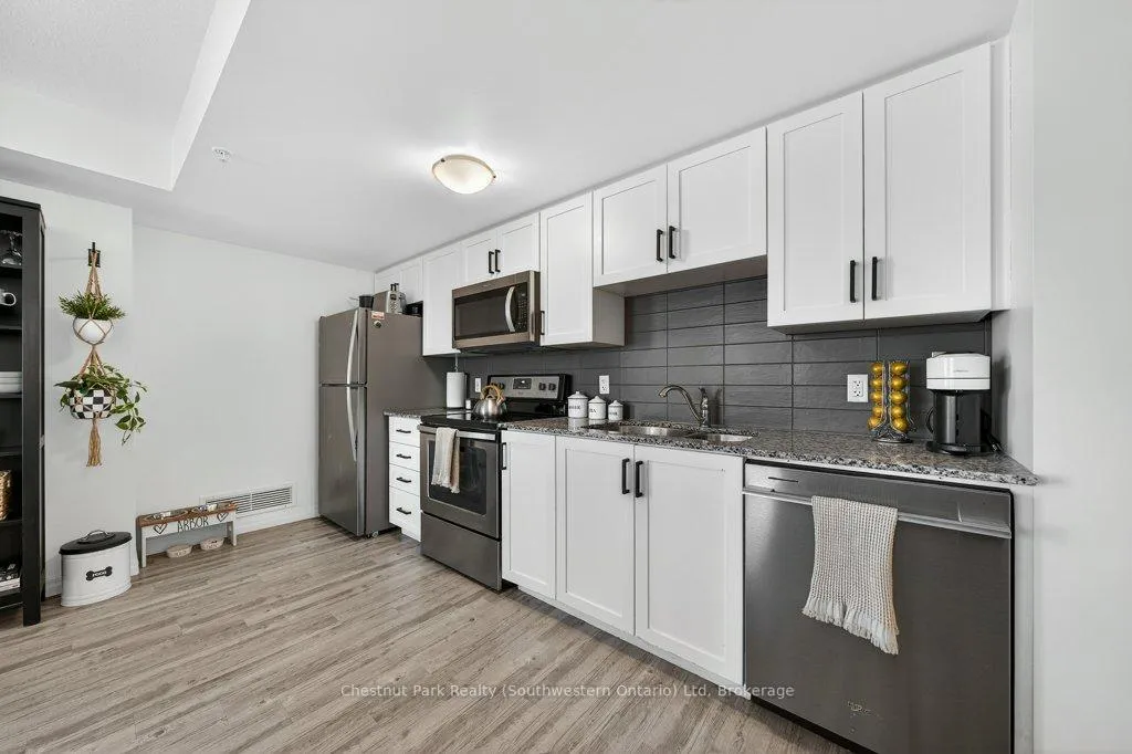 Photo 24 of Unit 401, 108 Summit Ridge Drive, Guelph, Grange Road — HOMEH