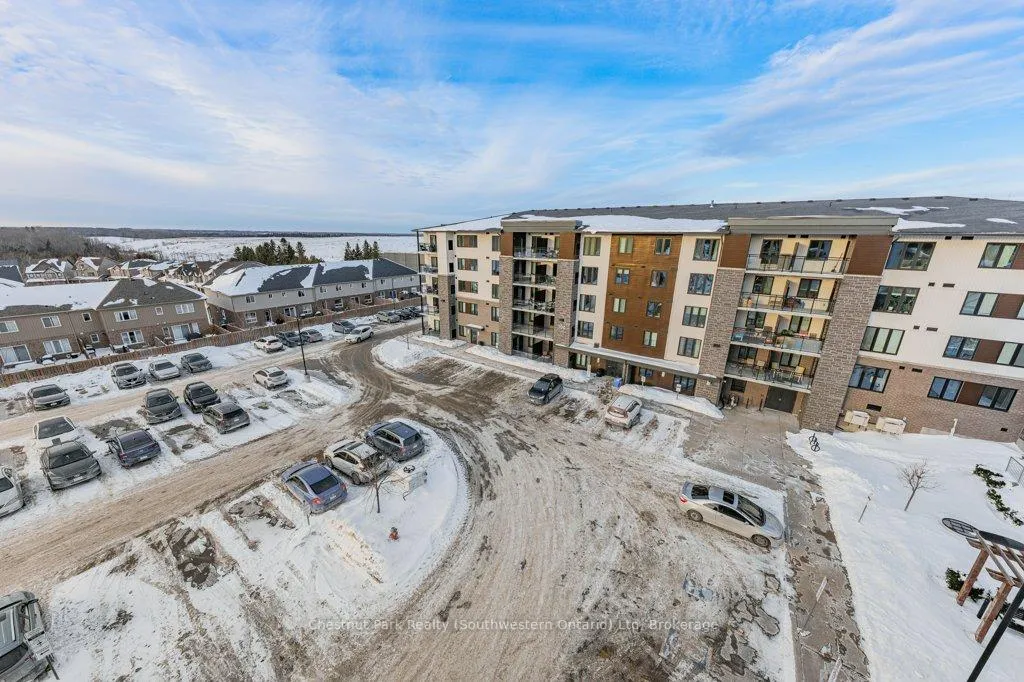Photo 42 of Unit 401, 108 Summit Ridge Drive, Guelph, Grange Road — HOMEH