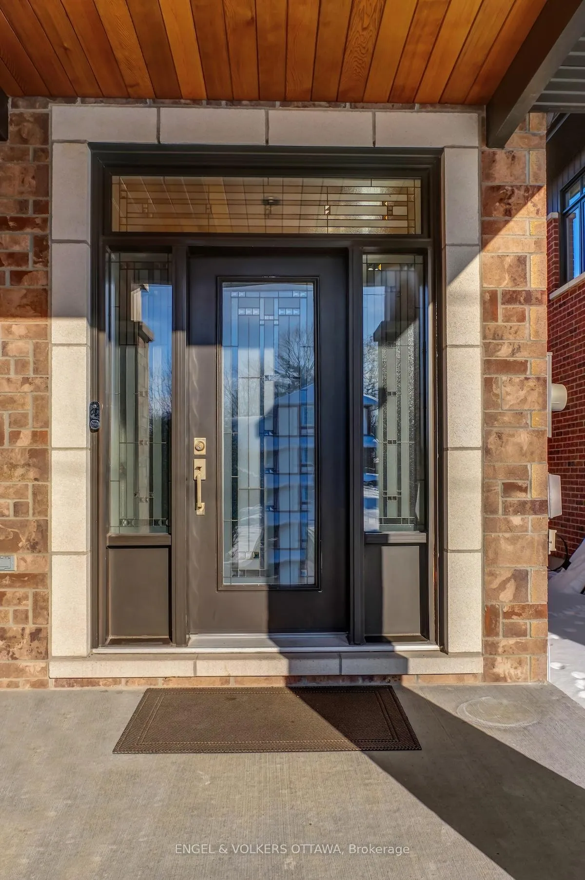 Photo 4 of 3681 Eureka Avenue E, Ottawa, Blossom Park/Leitrim — HOMEH