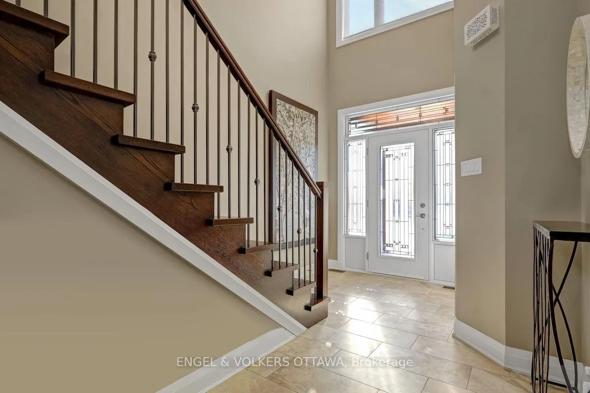 Photo 5 of 3681 Eureka Avenue E, Ottawa, Blossom Park/Leitrim — HOMEH