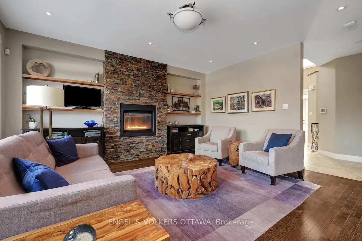 Photo 8 of 3681 Eureka Avenue E, Ottawa, Blossom Park/Leitrim — HOMEH