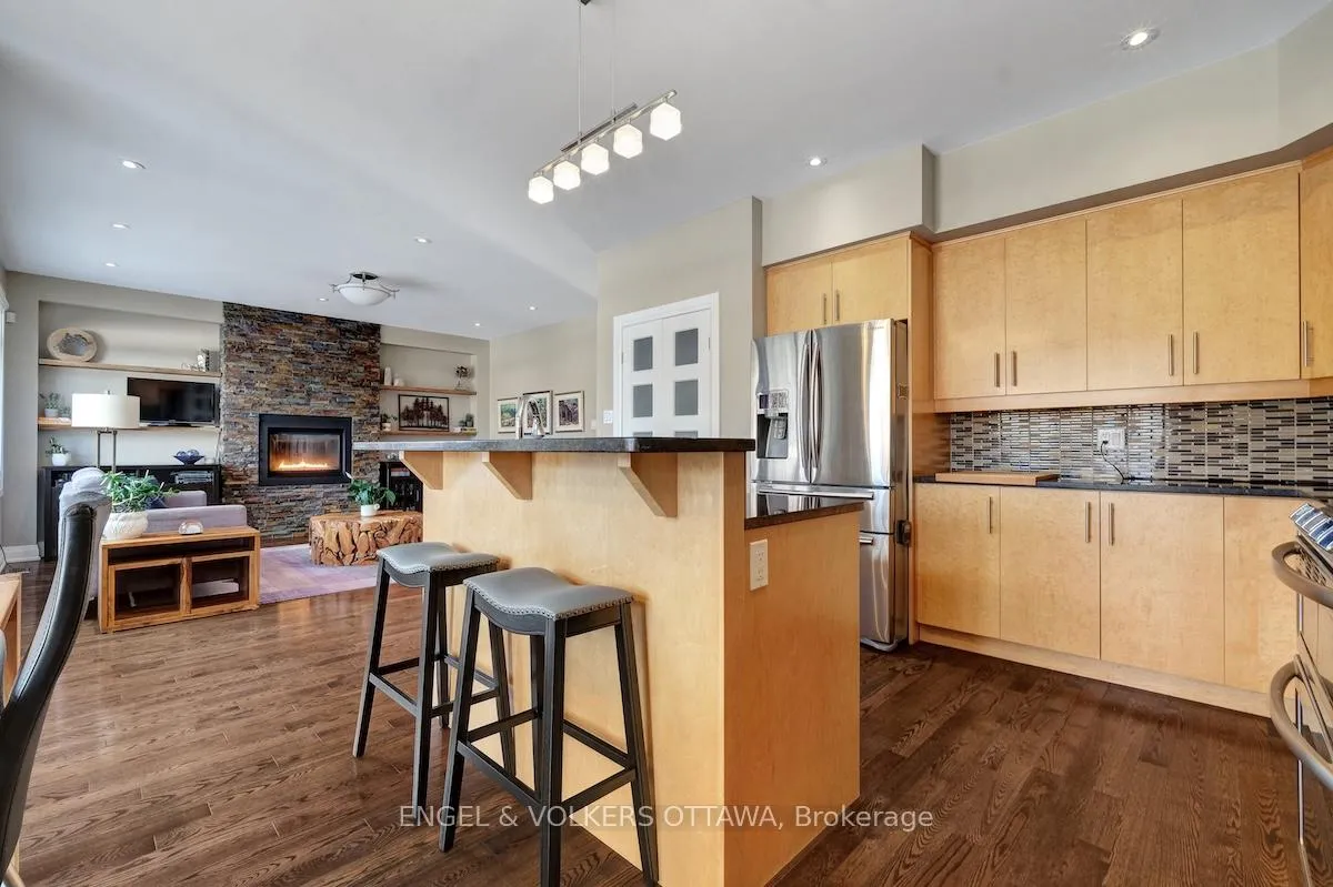 Photo 11 of 3681 Eureka Avenue E, Ottawa, Blossom Park/Leitrim — HOMEH