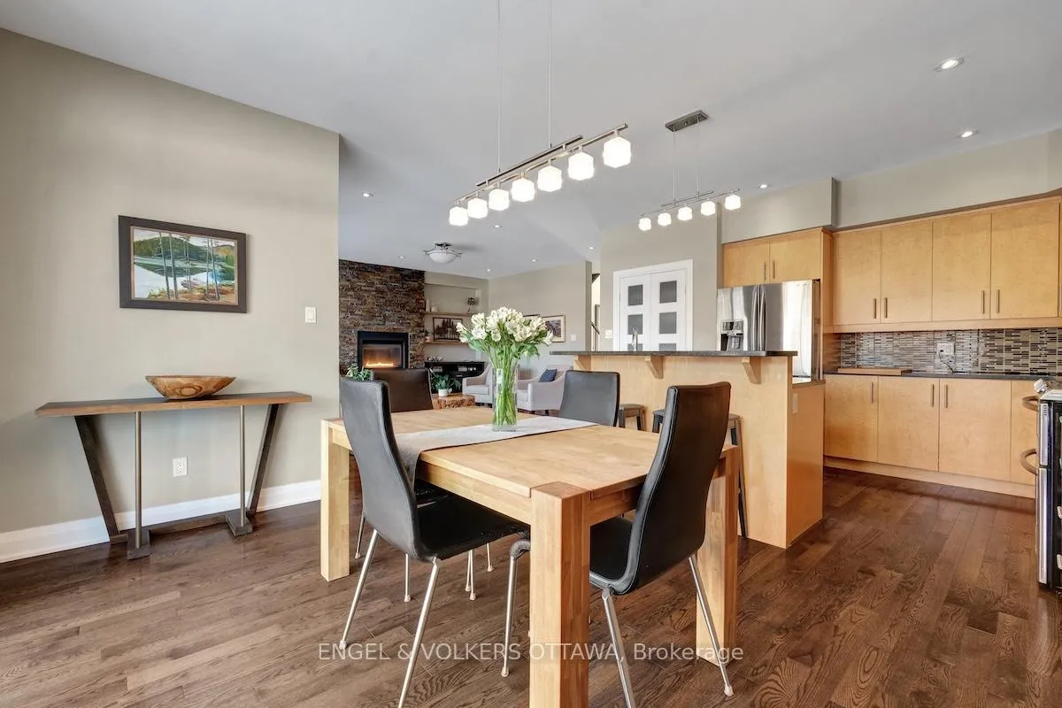 Photo 14 of 3681 Eureka Avenue E, Ottawa, Blossom Park/Leitrim — HOMEH
