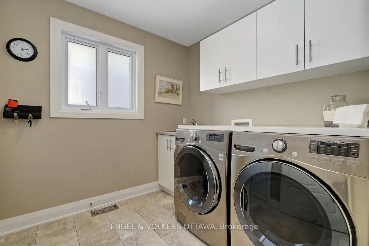 Photo 17 of 3681 Eureka Avenue E, Ottawa, Blossom Park/Leitrim — HOMEH