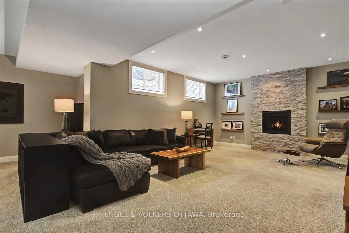 Photo 30 of 3681 Eureka Avenue E, Ottawa, Blossom Park/Leitrim — HOMEH