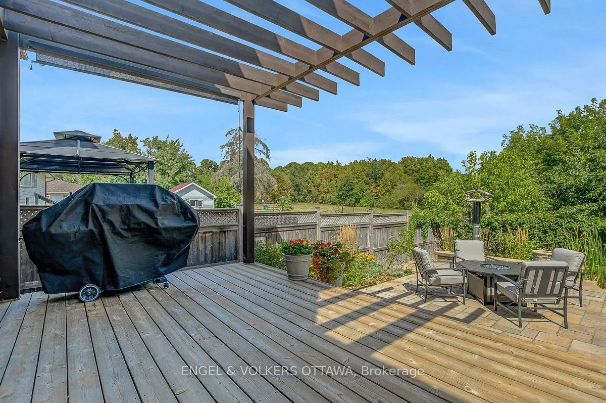 Photo 38 of 3681 Eureka Avenue E, Ottawa, Blossom Park/Leitrim — HOMEH