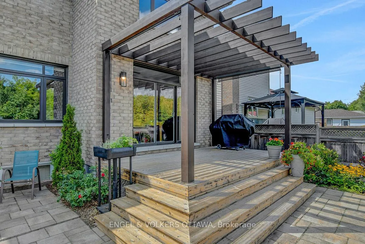 Photo 43 of 3681 Eureka Avenue E, Ottawa, Blossom Park/Leitrim — HOMEH