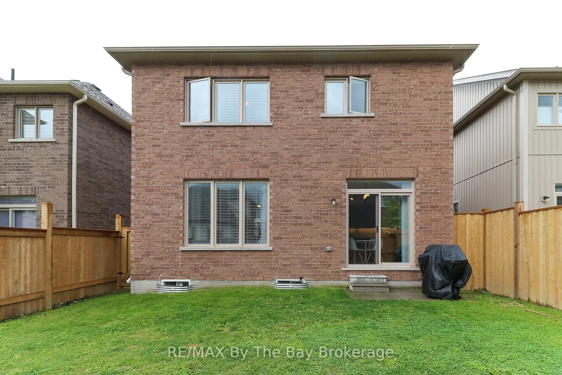 Photo 5 of 97 Tracey Lane, Collingwood — HOMEH