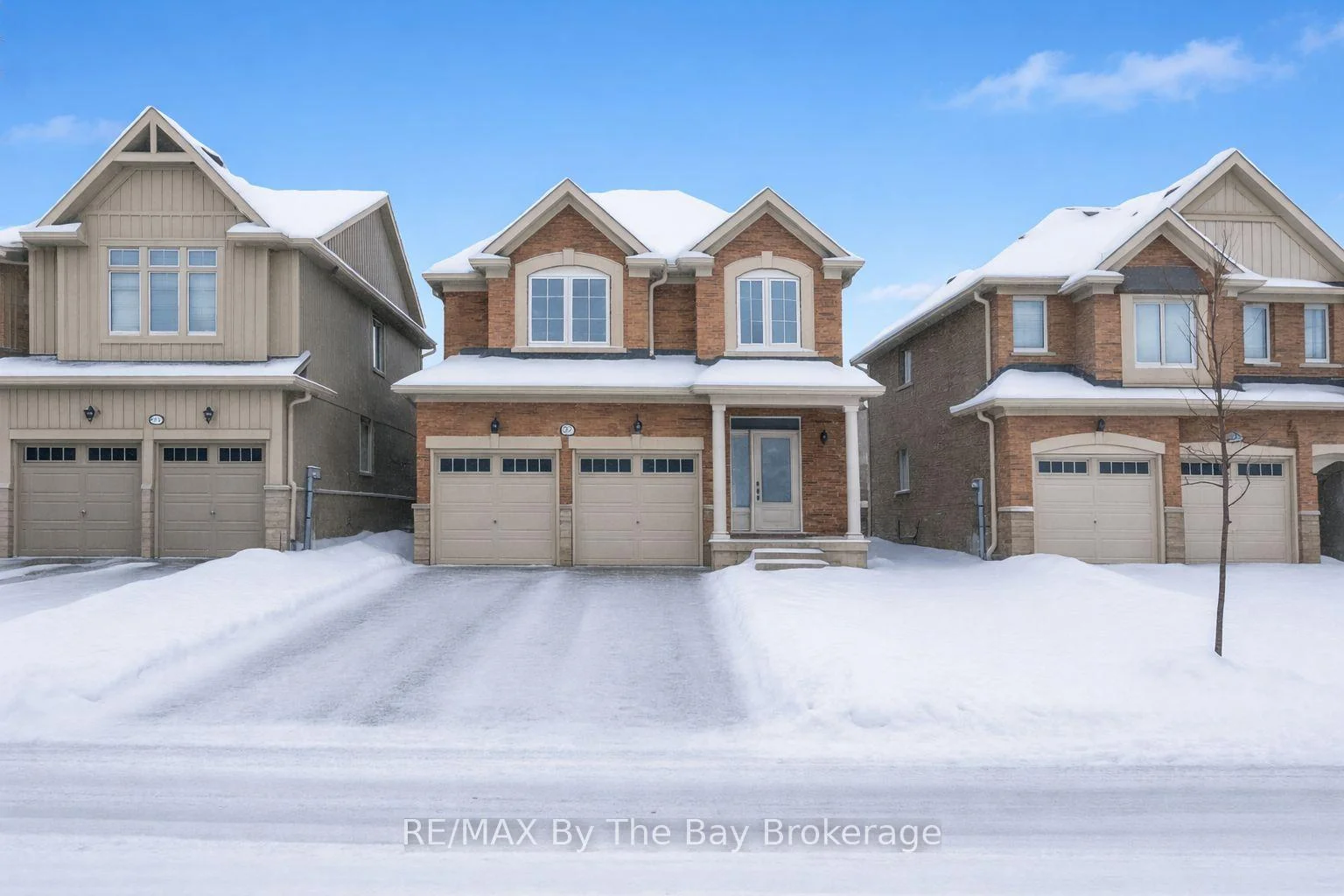 Photo 2 of 97 Tracey Lane, Collingwood — HOMEH