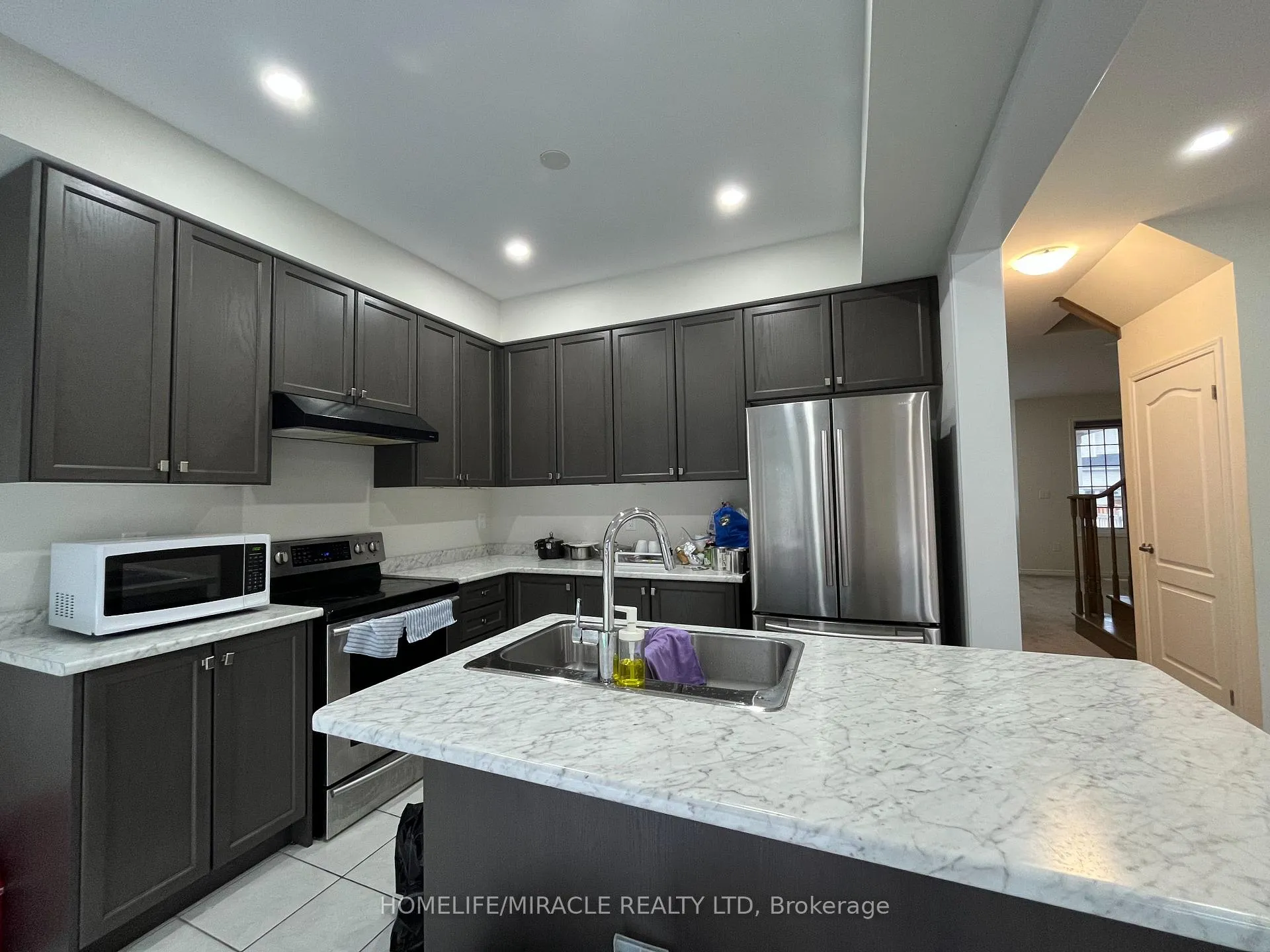 Photo 3 of 7 Esther Crescent, Thorold, Hurricane/Merrittville — HOMEH