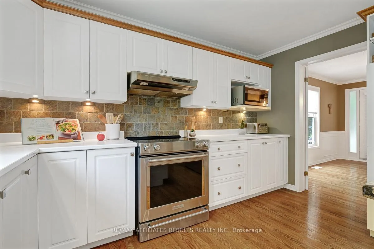Photo 14 of 35 Crantham Crescent, Ottawa, Stittsville (Central) — HOMEH