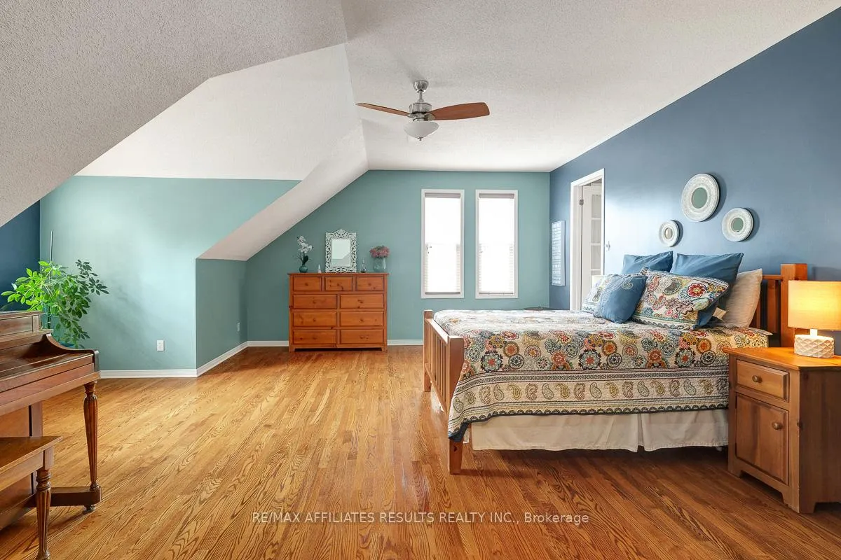 Photo 22 of 35 Crantham Crescent, Ottawa, Stittsville (Central) — HOMEH