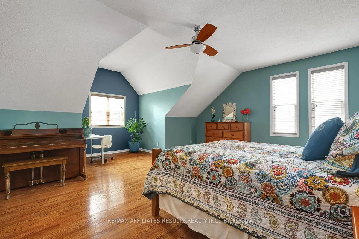 Photo 23 of 35 Crantham Crescent, Ottawa, Stittsville (Central) — HOMEH