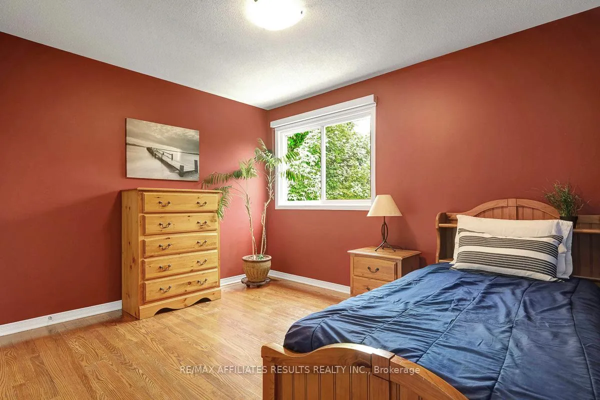 Photo 32 of 35 Crantham Crescent, Ottawa, Stittsville (Central) — HOMEH