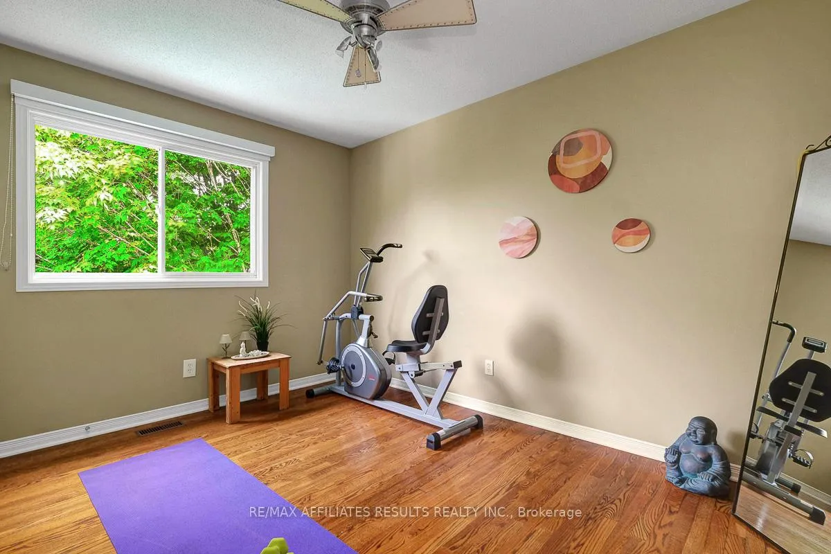 Photo 33 of 35 Crantham Crescent, Ottawa, Stittsville (Central) — HOMEH