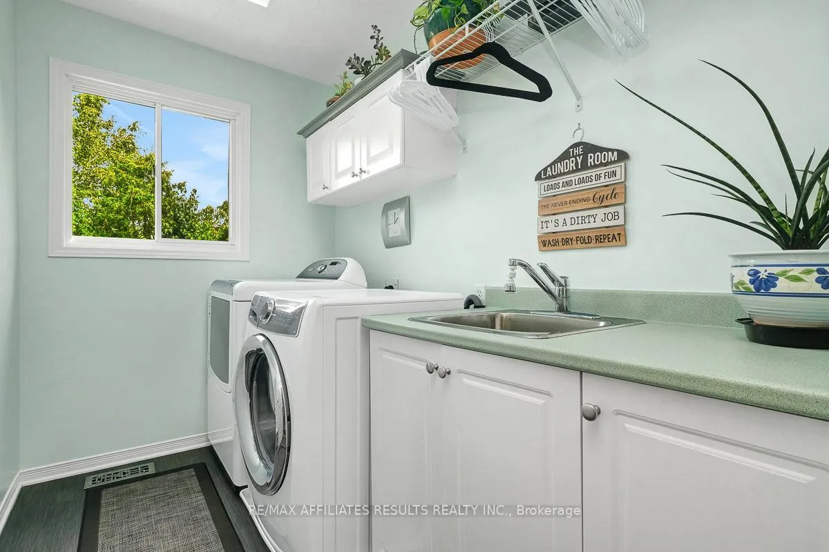 Photo 35 of 35 Crantham Crescent, Ottawa, Stittsville (Central) — HOMEH