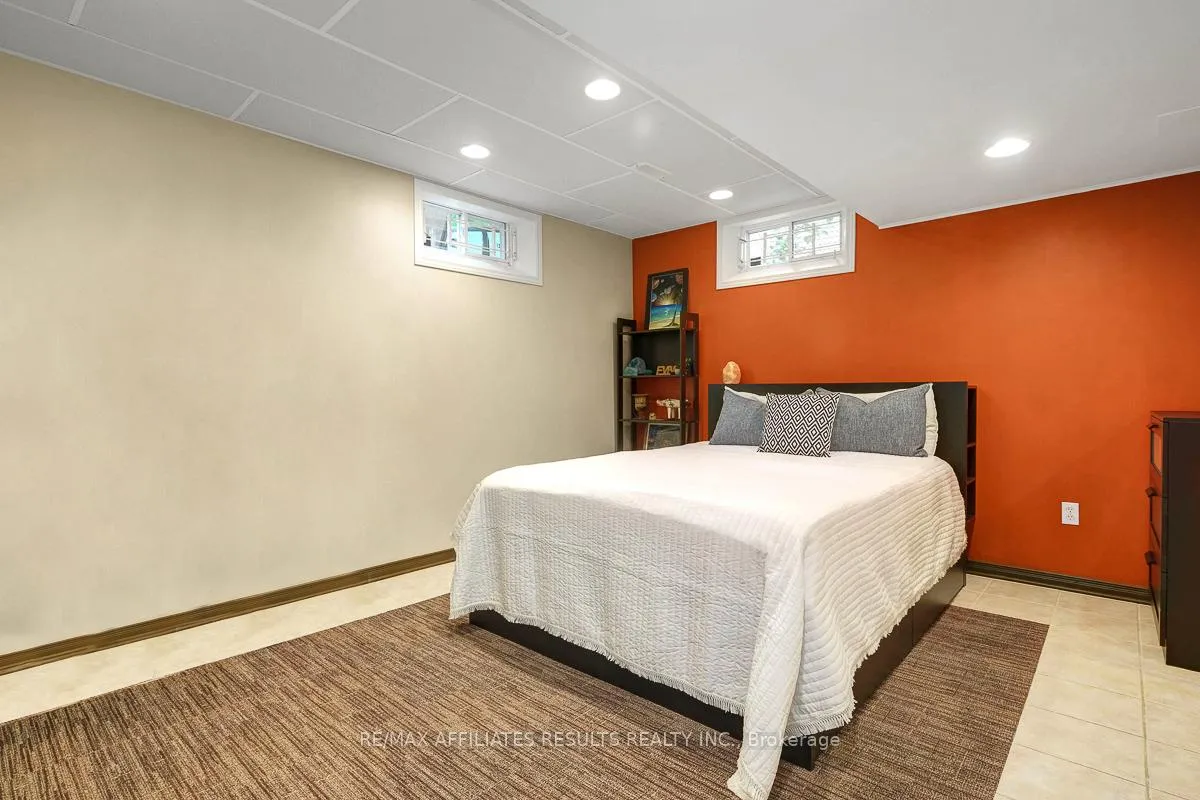 Photo 36 of 35 Crantham Crescent, Ottawa, Stittsville (Central) — HOMEH