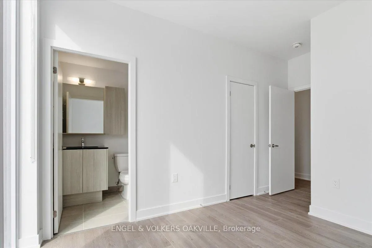 Photo 7 of Unit 210, 2088 James Street, Burlington, Brant — HOMEH