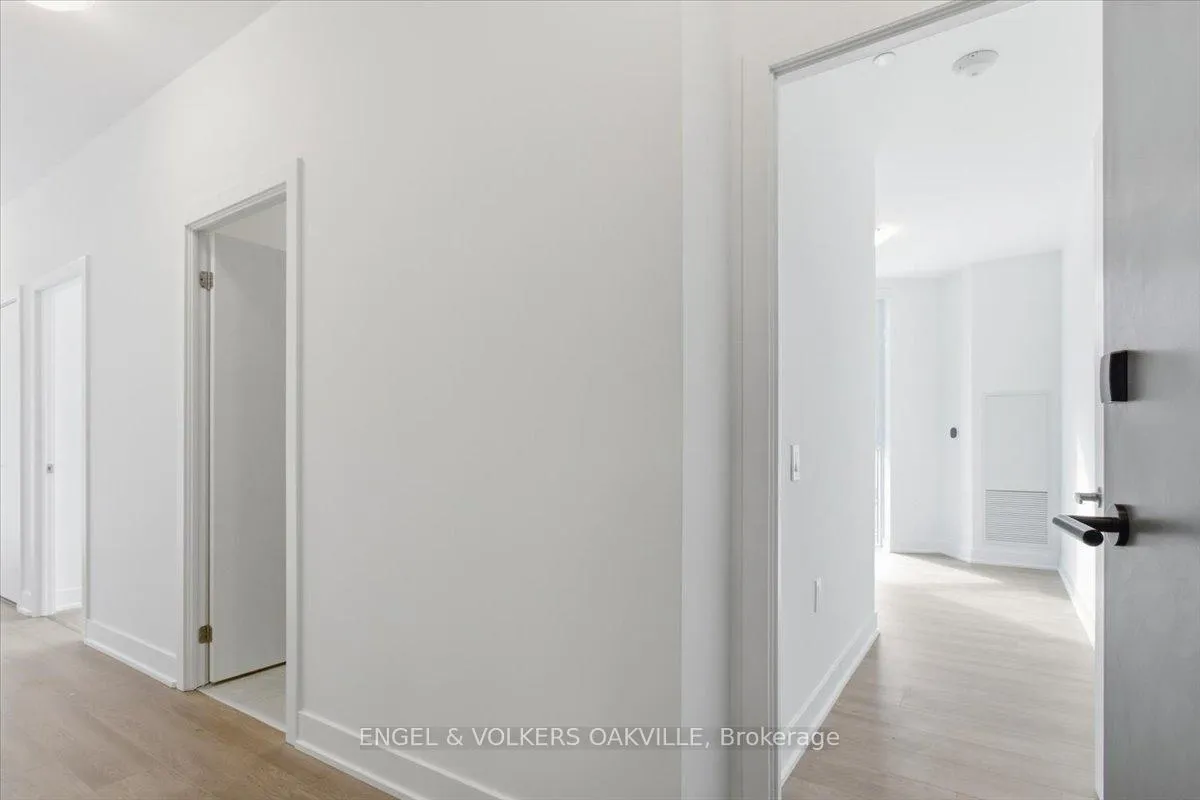 Photo 11 of Unit 210, 2088 James Street, Burlington, Brant — HOMEH